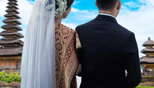 Nghề làm 'vợ tạm' của du khách nuôi sống nhiều cô gái nghèo Indonesia