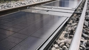 Đường sắt cũng có thể giúp tạo ra điện mặt trời