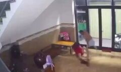 Chia sẻ video hàng xóm đánh nhau lên Facebook có vi phạm pháp luật?