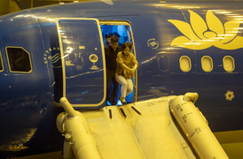 Hơn 300 người diễn tập thoát hiểm khẩn cấp trên máy bay của Vietnam Airlines
