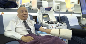 Người đàn ông 60 tuổi mỗi ngày chạy 10km, đã hiến máu 348 lần