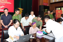 Thu nhận mẫu ADN thân nhân liệt sỹ chưa xác định được danh tính