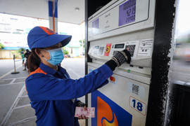 Giá xăng trong nước ngày mai có thể giảm nhẹ