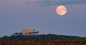 Tối nay, người Việt có thể ngắm siêu trăng lớn nhất năm 2024