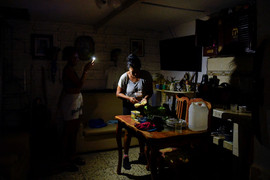 Cuba khôi phục một phần hệ thống lưới điện