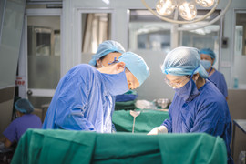 Hành trình 8 tháng giữ thai gian truân: Từ 0.1% hy vọng đến kỳ tích