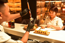 Bỏ làm ở khách sạn 5 sao, 9X mở lớp dạy nấu ăn thu trăm triệu đồng/tháng