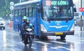 Dự báo thời tiết TP.HCM ngày 23/10: Mưa dông diện rộng, có nơi mưa to