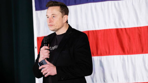 Trả 1 triệu USD mỗi ngày cho cử tri, Elon Musk bị Bộ Tư pháp Mỹ 'tuýt còi'