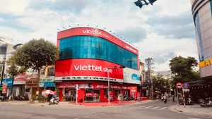 Viettel Store khẳng định vị thế TOP 3 nhà bán lẻ uy tín trên thị trường năm 2024