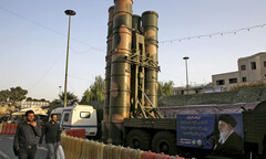 Israel muốn phá hủy các tên lửa S-300 bảo vệ cơ sở hạt nhân của Iran
