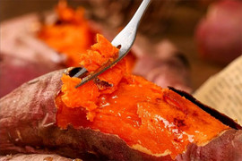 Khoai lang ruột vàng, trắng hay cam ngon và bổ dưỡng hơn?