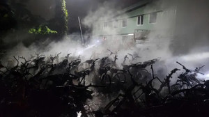 Cháy bãi xe trong trụ sở phòng CSGT Công an tỉnh Thừa Thiên - Huế