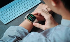 Huawei Watch D2: Mẫu smartwatch đo huyết áp đầu tiên tại Việt Nam