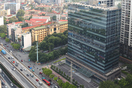 Có nên bán nhà đang ở trước khi tìm được nhà mới?