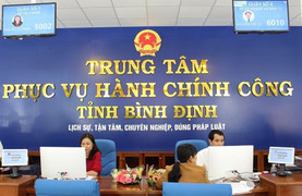 Chủ tịch tỉnh Bình Định: Phải khẩn trương đơn giản hóa thủ tục hành chính nội bộ