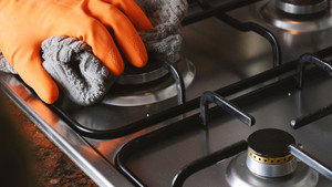 Cách vệ sinh các thiết bị nhà bếp nhanh và sạch