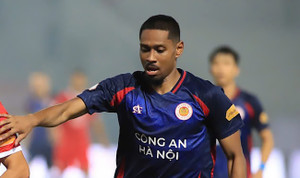 Hậu vệ Việt kiều đắt giá nhất V.League sẵn sàng dự AFF Cup 2024