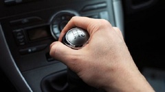 Cách thức sử dụng hộp số đúng cách