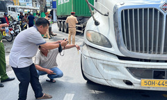 Tin tai nạn giao thông mới nhất ngày 3/11: Va chạm xe container, 1 người chết