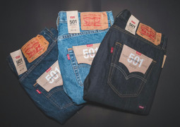 Bí quyết giữ quần jean luôn đẹp như mới