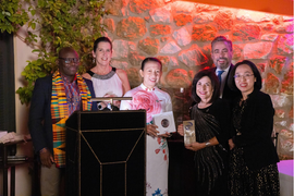 Liên đoàn Khai vấn Quốc tế vinh danh AEON Việt Nam