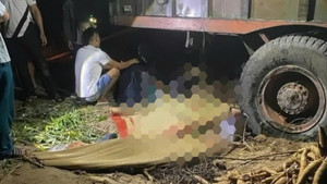 Trú mưa dưới gầm xe máy kéo, 2 người bị cán chết ở Đắk Lắk: Công an vào cuộc