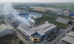 Khói bụi, mùi khét từ lò cô đúc nhôm đe dọa sức khỏe người dân ở Bắc Ninh