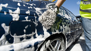 Mẹo nhỏ chăm sóc xe hơi tiết kiệm nhất