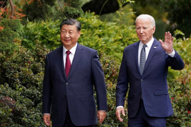 Ông Joe Biden gặp ông Tập Cận Bình tại Peru