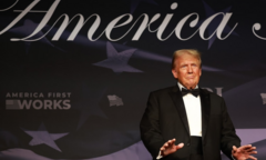 Ông Trump: Xung đột Nga - Ukraine phải dừng lại