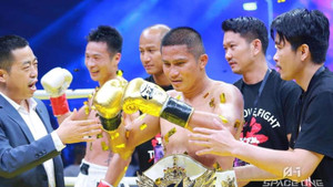 Giải nghệ 5 năm, võ sĩ huyền thoại Thái Lan vẫn đánh bại cao thủ Trung Quốc