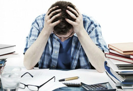 Mệt mỏi tột cùng sau 30 năm giả vờ làm 'trai thẳng'