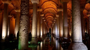 Bên trong bể nước ngầm như cung điện dưới lòng đất 