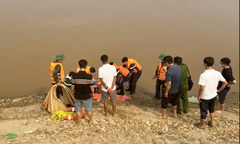 5 học sinh mất tích trên sông Hồng: Tìm thấy thi thể nạn nhân thứ hai