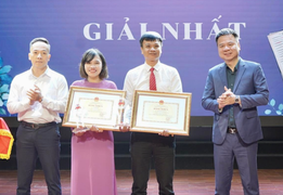 Thầy giáo ở An Giang giành giải nhất cuộc thi viết về thầy cô và mái trường 2024