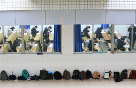 Thạc sĩ, tiến sĩ vẫn thất nghiệp, nhiều người không còn mặn mà thi cao học