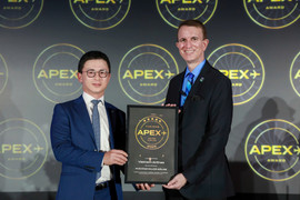 Vietnam Airlines được APEX vinh danh 'Hãng hàng không 5 sao xuất sắc'