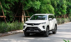 Tại sao nhiều người mua ô tô màu trắng?