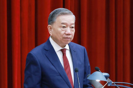 Trung ương xem xét định hướng và đề xuất cụ thể tinh gọn bộ máy