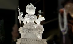 Chiêm ngưỡng tượng Phật bốn mặt của 'ông trùm' đá quý TP.HCM