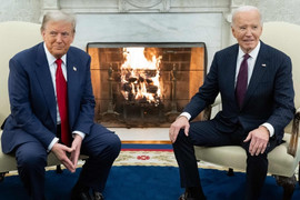 Đội ngũ Trump - Biden ký thỏa thuận chuyển giao chính quyền