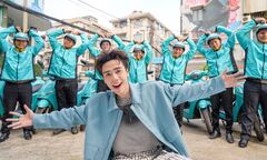 MV 'Ngày Trong Xanh' của Quang Hùng MasterD phá đảo top trending