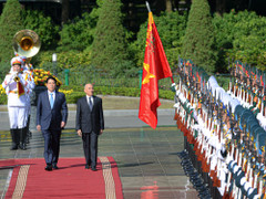 Chủ tịch nước Lương Cường chủ trì lễ đón Quốc vương Campuchia