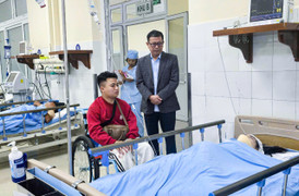 Nạn nhân vụ taxi lật nhào ở Đà Lạt: Không ngờ chuyến du lịch thành nỗi đau lớn