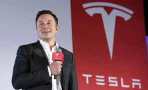 Elon Musk bất ngờ khen một tính năng của Apple