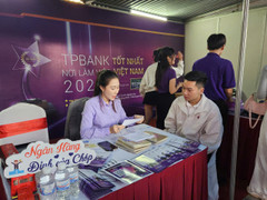 100 doanh nghiệp tham gia Ngày hội việc làm sinh viên HUBT năm 2024