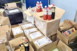 QLTT Phú Yên phát hiện, ngăn chặn 2 xe ô tô chở gần 30 tấn hàng lậu