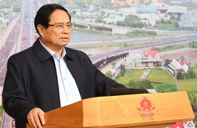 Thủ tướng: Không lấy việc đấu thầu làm 'nơi trú ẩn an toàn' cho quân xanh, quân đỏ