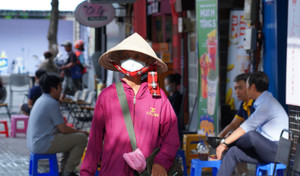 Dự báo thời tiết TP.HCM ngày 8/12: Nắng ráo từ sáng đến chiều, nền nhiệt 33 độ C